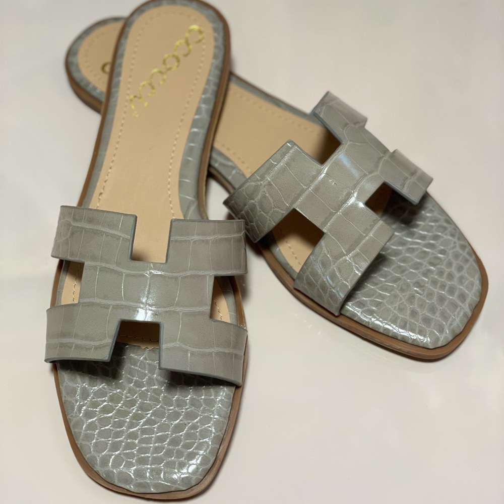 Sold Out! New in box (Boutique)